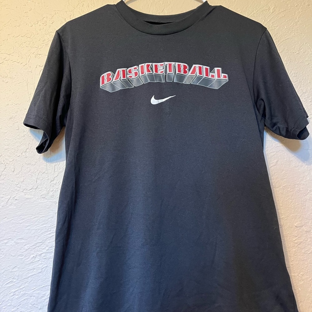 Nike basketball shirt